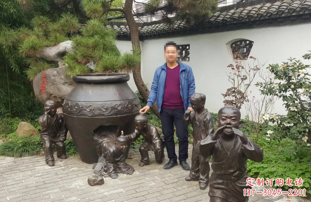 成都园林司马光砸缸铜雕