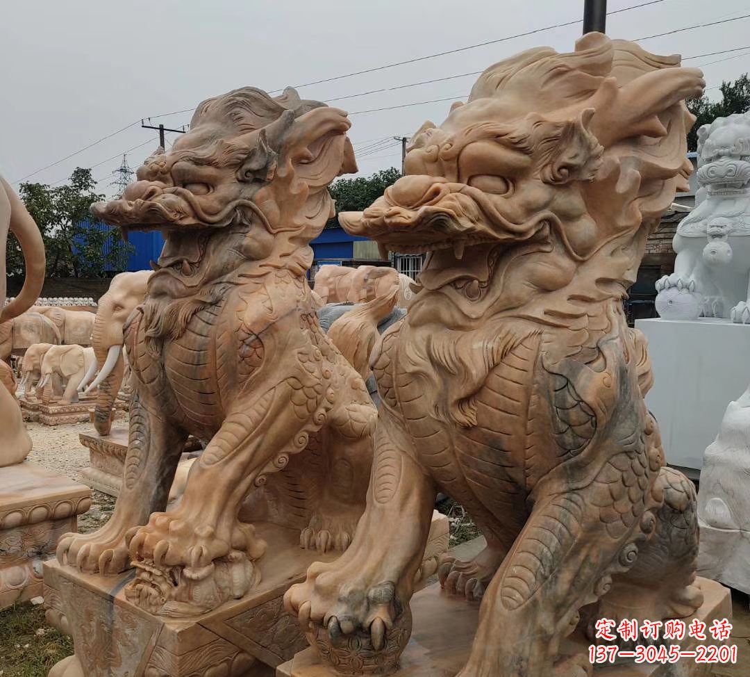 成都园林晚霞红古代招财神兽麒麟石雕