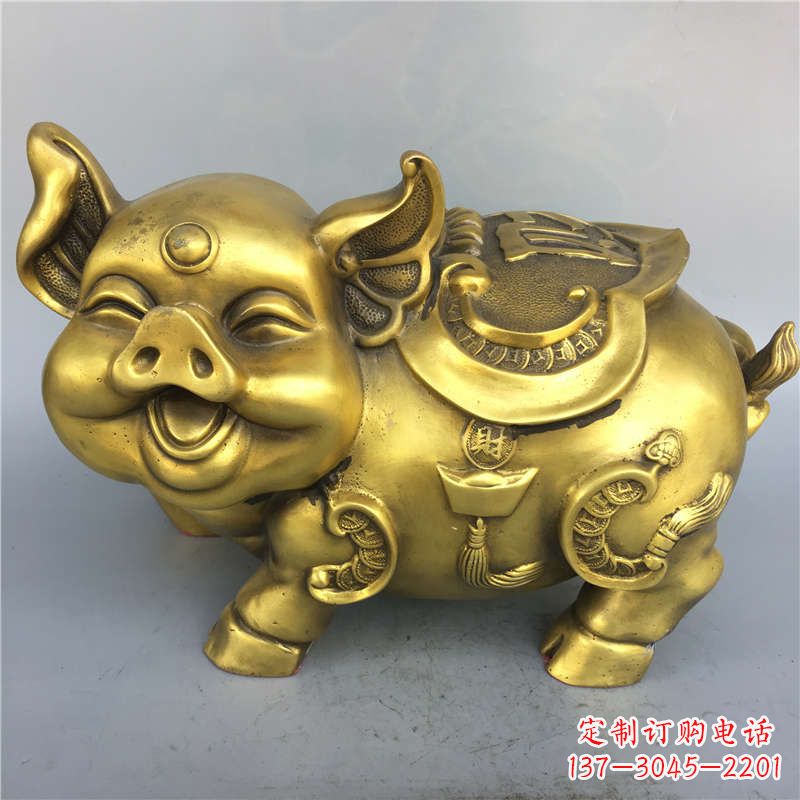 成都招财卡通猪铜雕-企业商场美陈动物生肖风水雕塑摆件